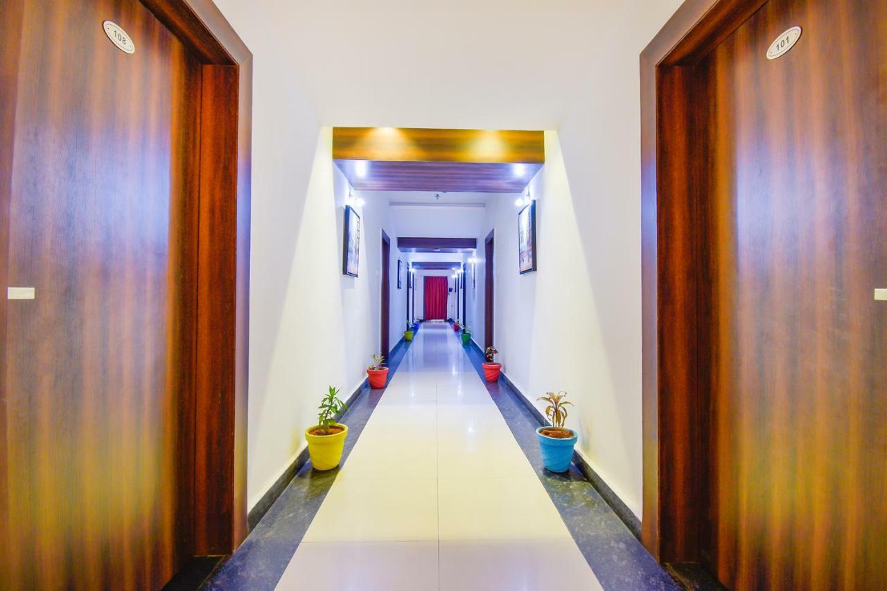 Fabhotel Pentagon Next - Bhubaneswar Railway Station Bagian luar foto